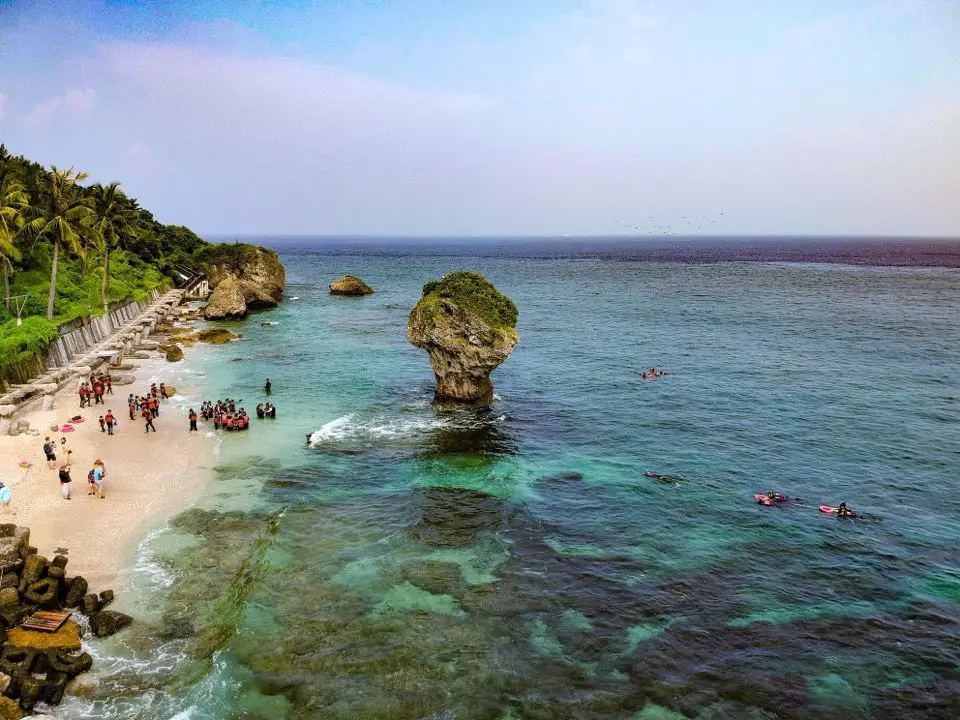 Snorkeling in Taiwan! The Dragon Cave and ALL the Info you Need